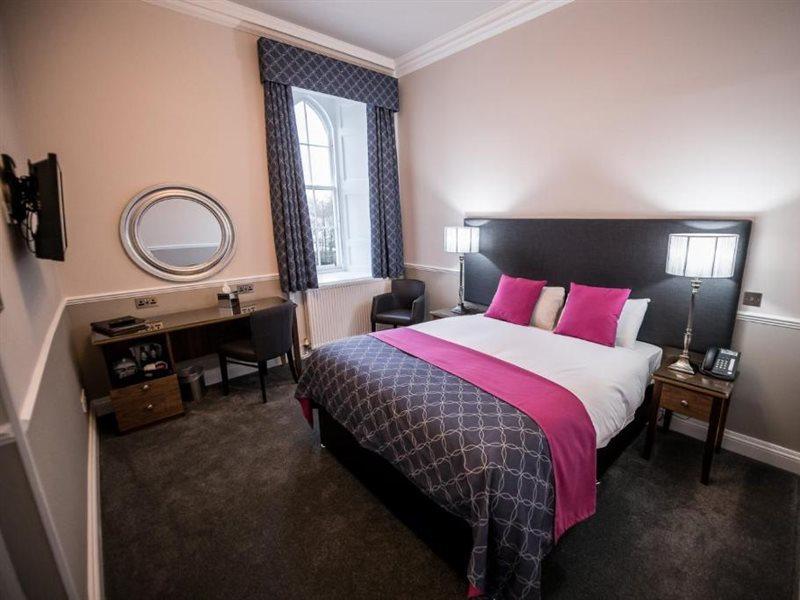 Kincaid House Hotel Milton of Campsie Экстерьер фото