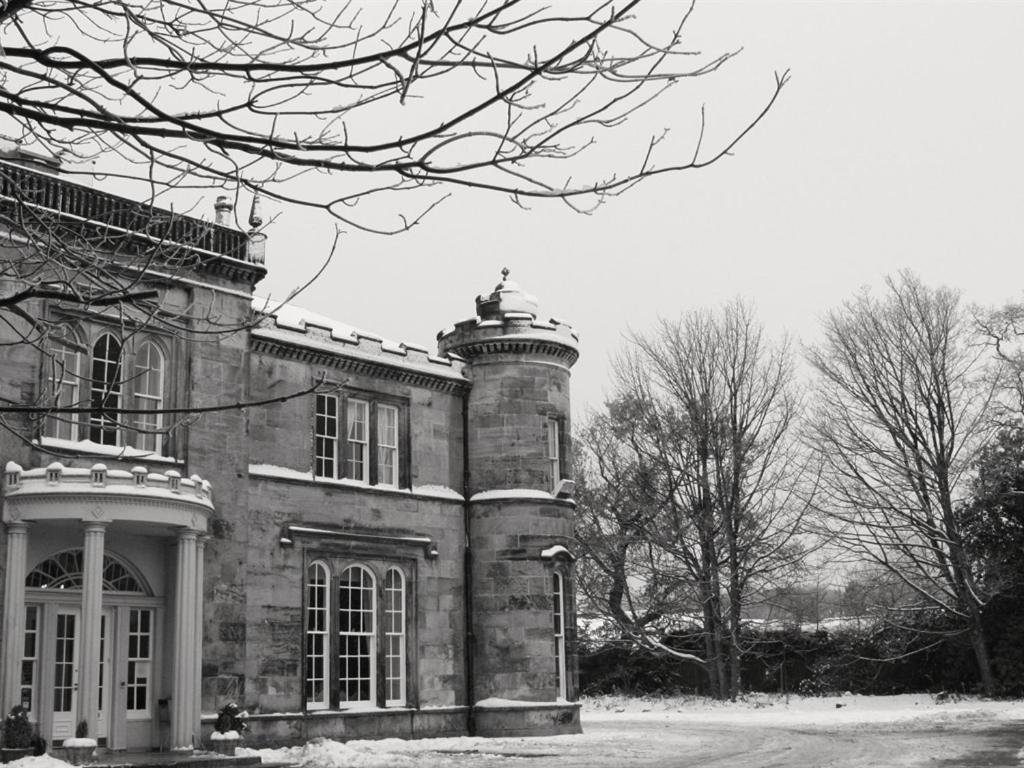 Kincaid House Hotel Milton of Campsie Экстерьер фото